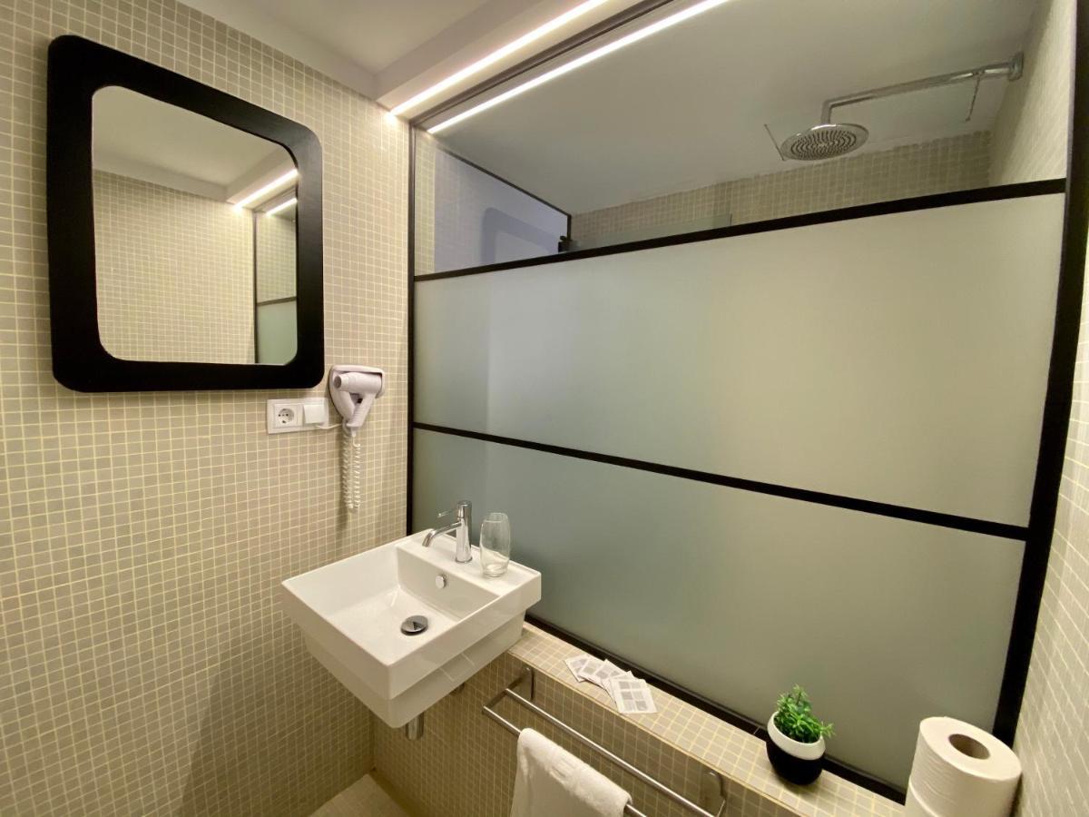 Apartment Sunclub Calavinya 萨洛 外观 照片
